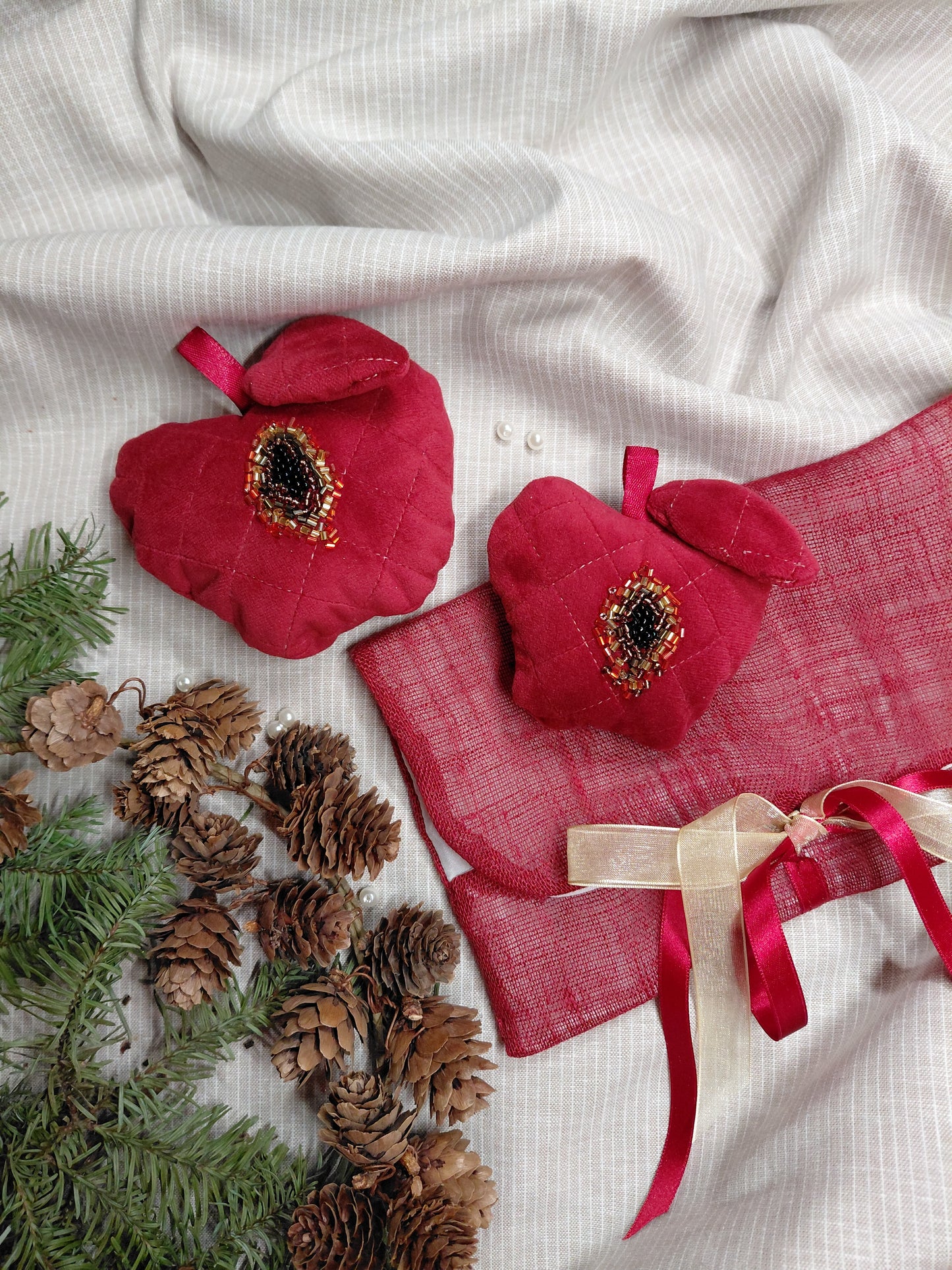 Christmas Velvet Apples - Set of two
