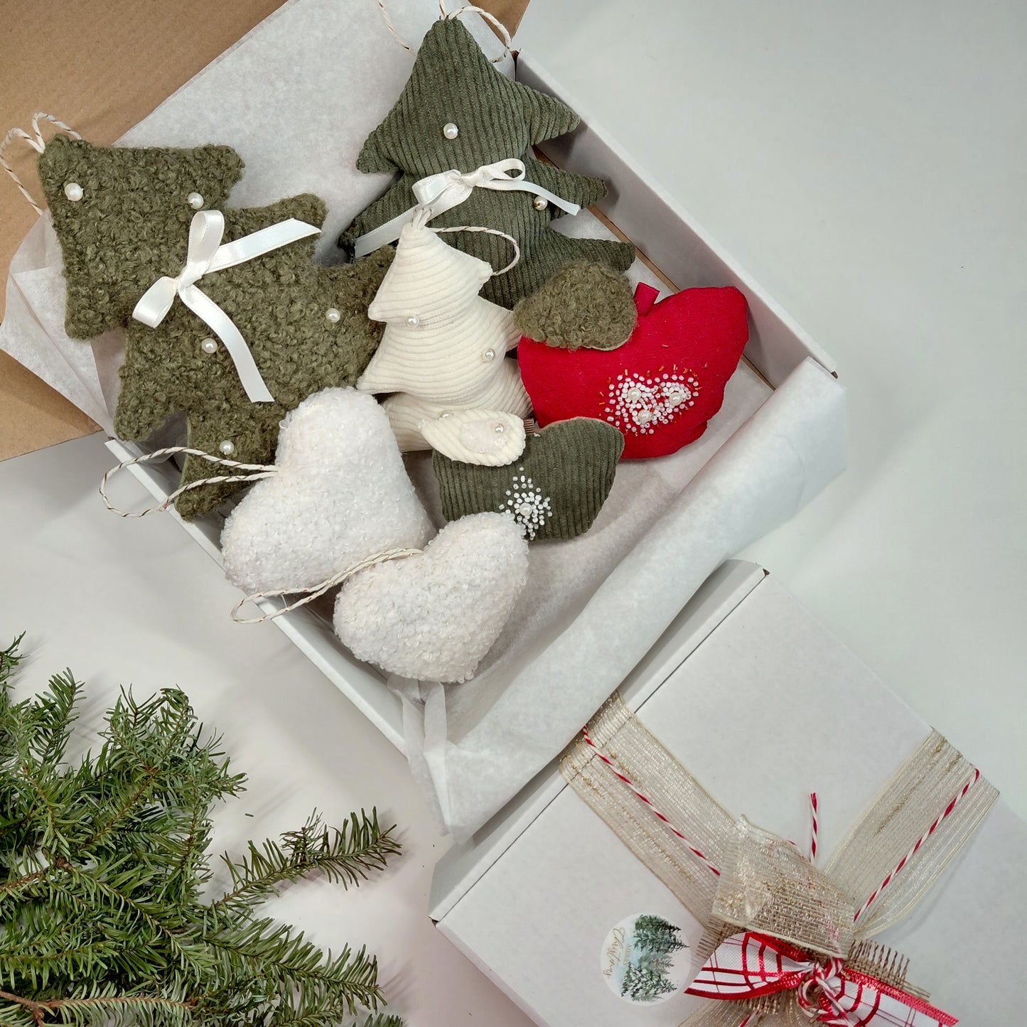 Christmas Deco Set – 7 Cozy Handmade Decorations