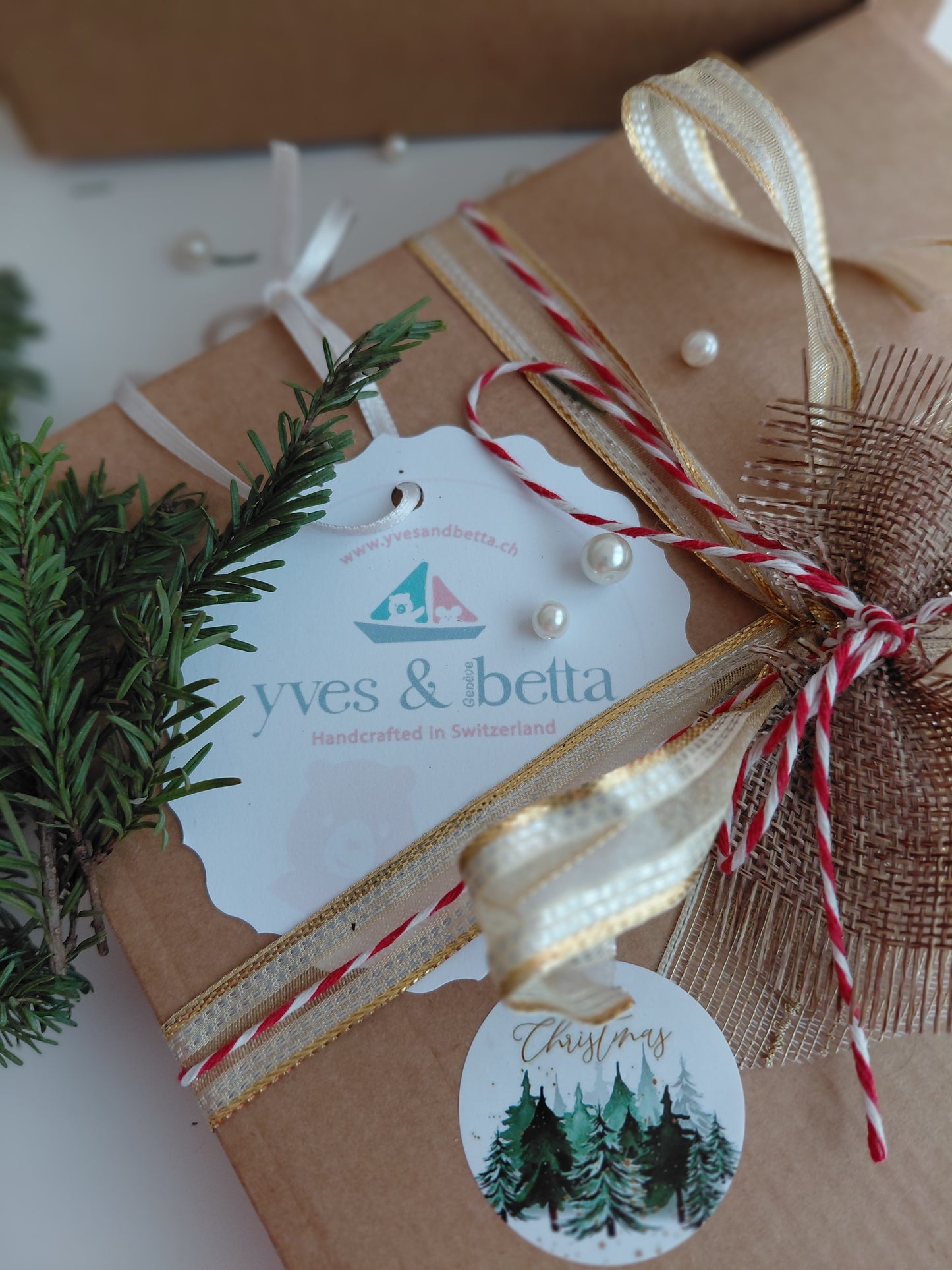 Set of 10 Velvet Christmas Hearts