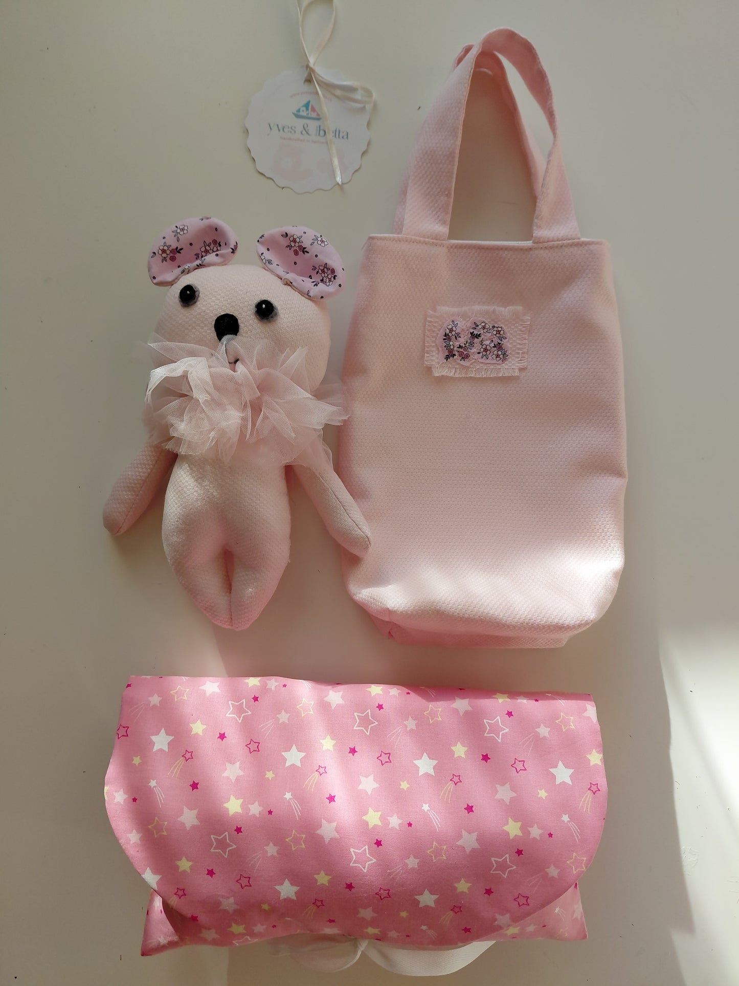 Bedtime & Travel Set (Betta La Fleuriste Toy + Set)