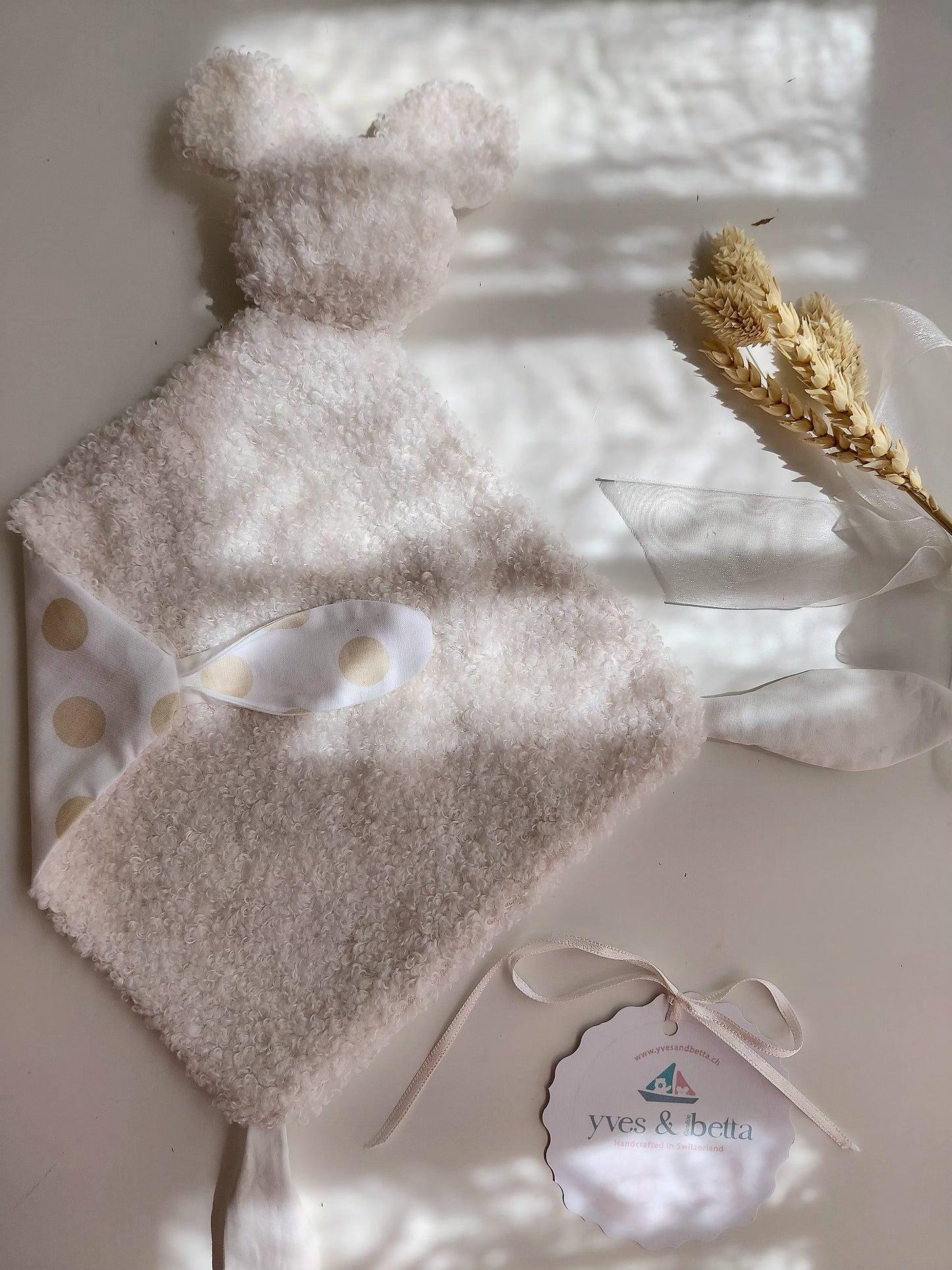 Soft Baby Comforter (Betta mouse - White beige color)