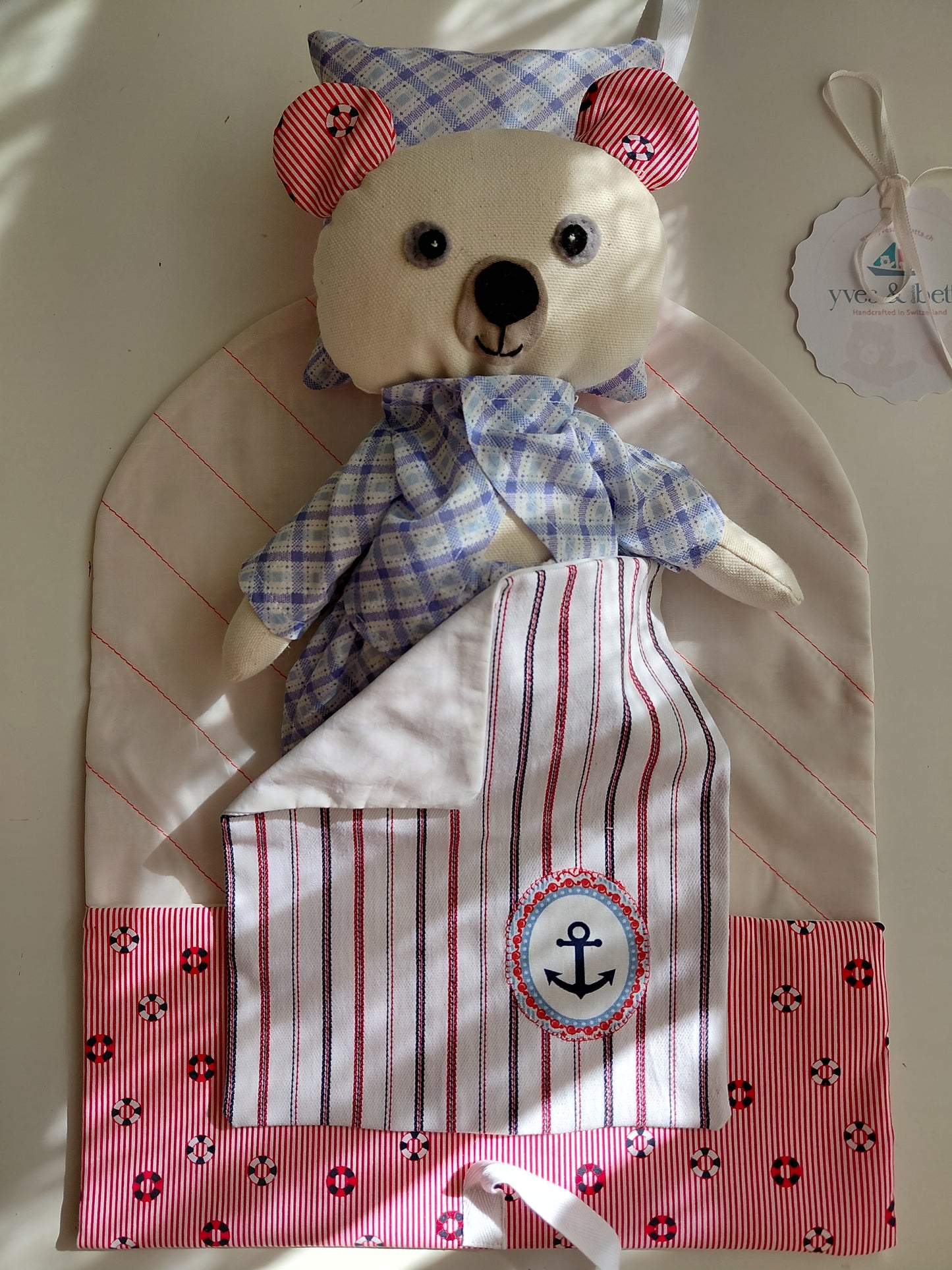 Bedtime & Travel Set (Yves Le Petit Voyageur Toy + Set)