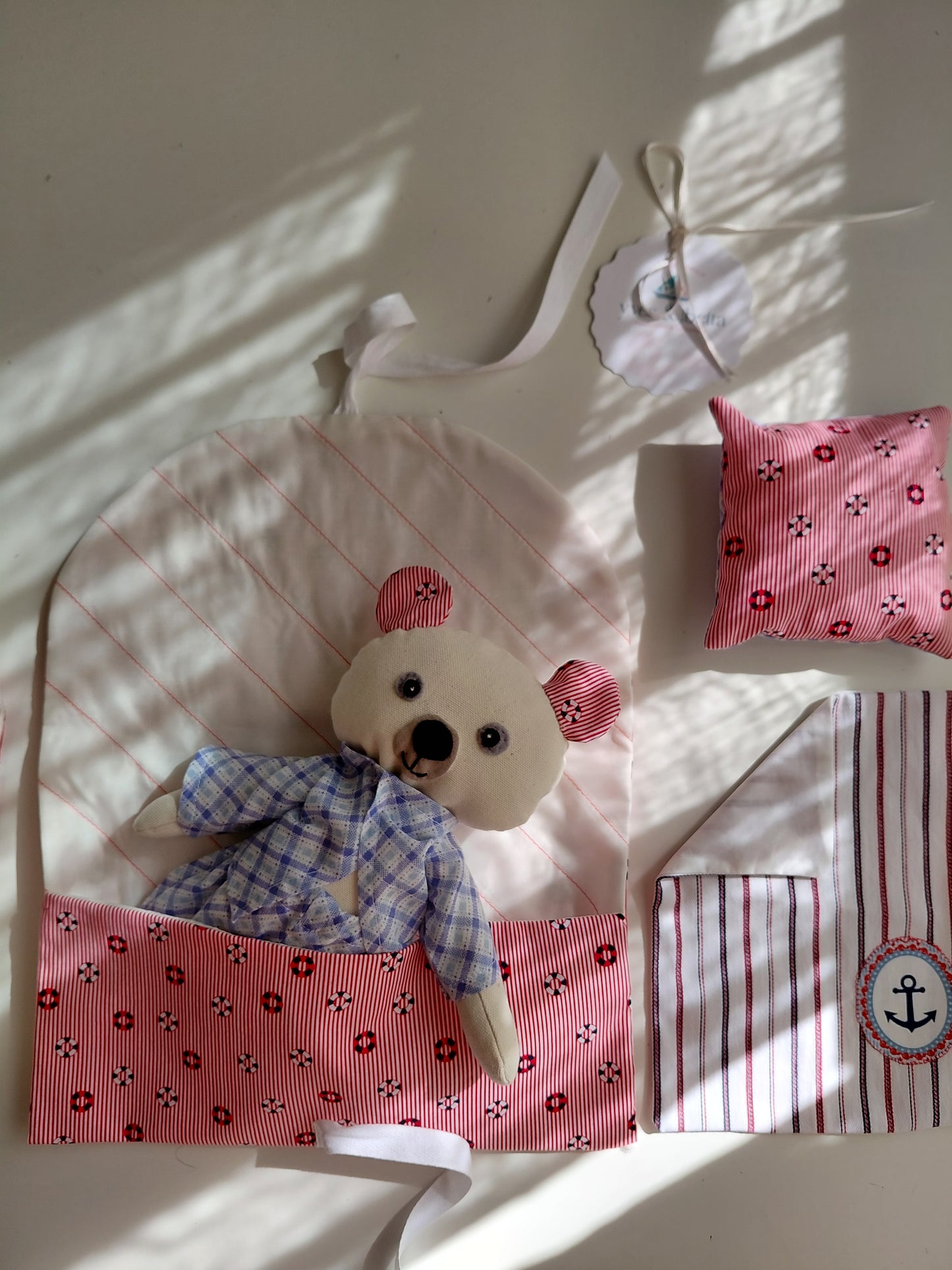 Bedtime & Travel Set (Yves Le Petit Voyageur Toy + Set)